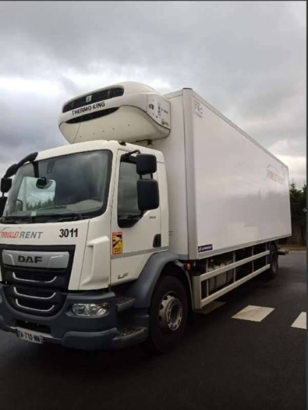 Camion Porteur 19 TONNES 320 CV HAYON CAISSE LAMBERET GROUPE THERMOKING T1000R - شاحنة ذات مبرد: صورة 1 Camion Porteur 19 TONNES 320 CV HAYON CAISSE LAMBERET GROUPE THERMOKING T1000R - شاحنة ذات مبرد: صورة 1