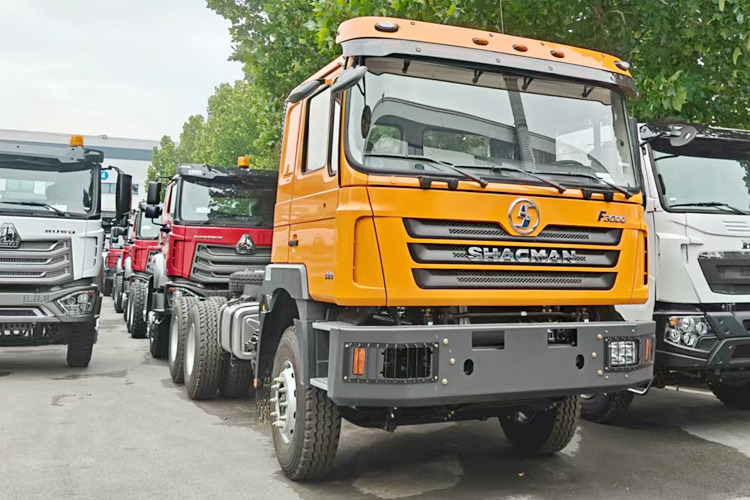 SHACMAN F3000 Shacman Truck Head for Sale in Saudi Arabia - رأس تريلا: صورة 1 SHACMAN F3000 Shacman Truck Head for Sale in Saudi Arabia - رأس تريلا: صورة 1