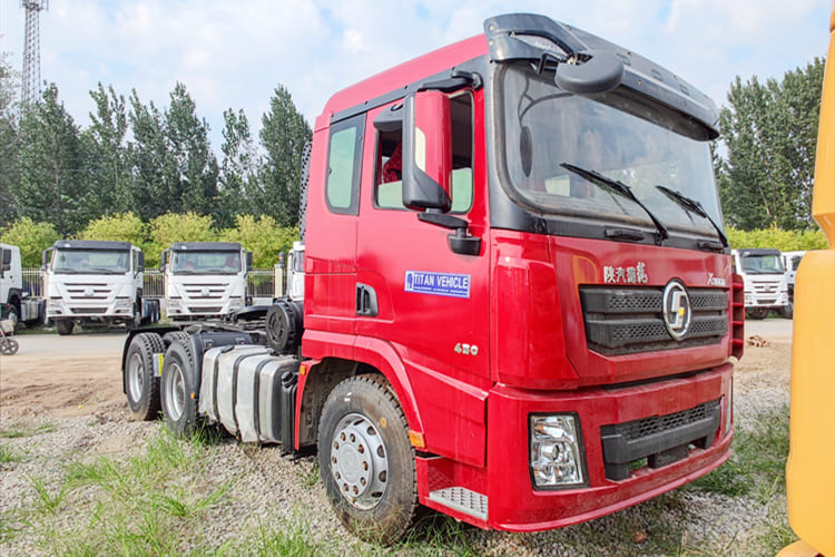 SHACMAN Second Hand Shacman Tractor Trailer for Sale in Tanzania - رأس تريلا: صورة 3 SHACMAN Second Hand Shacman Tractor Trailer for Sale in Tanzania - رأس تريلا: صورة 3