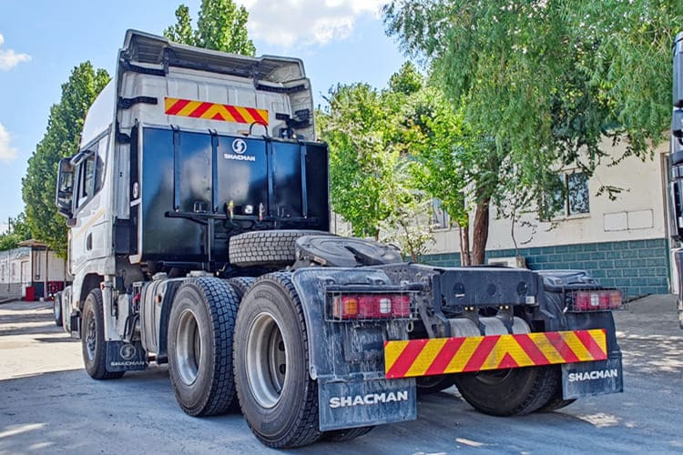 SHACMAN Shacman Tractor Truck for Sale in Saudi Arabia - رأس تريلا: صورة 3 SHACMAN Shacman Tractor Truck for Sale in Saudi Arabia - رأس تريلا: صورة 3