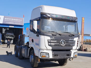 SHACMAN Shacman Truck Tractor Head for Sale in Zambia - رأس تريلا: صورة 1 SHACMAN Shacman Truck Tractor Head for Sale in Zambia - رأس تريلا: صورة 1