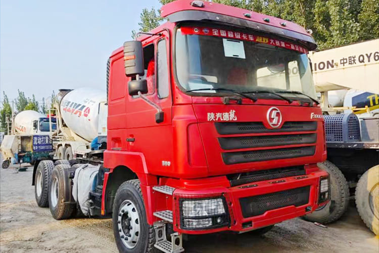 SHACMAN Used Shacman F3000 Truck Head for Sale in Mali - رأس تريلا: صورة 1 SHACMAN Used Shacman F3000 Truck Head for Sale in Mali - رأس تريلا: صورة 1