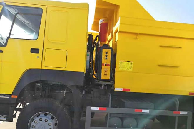 SINOTRUK Howo 400 10 Wheeler Dump Truck for Sale Price in Sierra Leone - شاحنة قلاب: صورة 4 SINOTRUK Howo 400 10 Wheeler Dump Truck for Sale Price in Sierra Leone - شاحنة قلاب: صورة 4