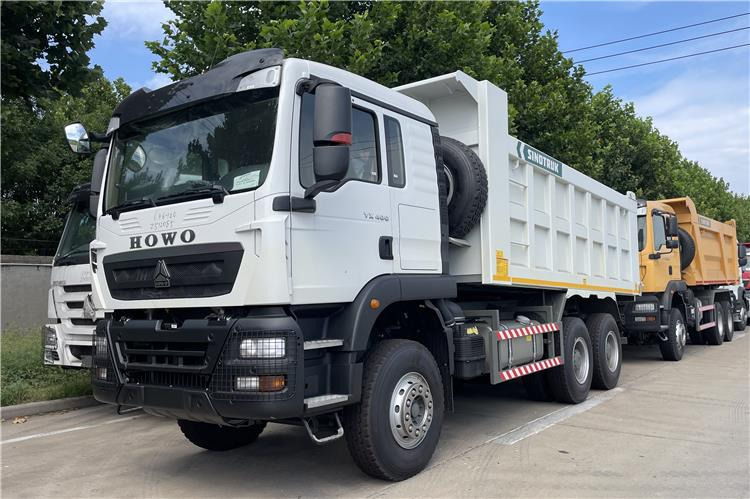 SINOTRUK Howo Dump Truck 6x4 for Sale In Ghana - شاحنة قلاب: صورة 1 SINOTRUK Howo Dump Truck 6x4 for Sale In Ghana - شاحنة قلاب: صورة 1