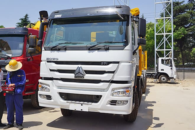 XCMG 20Ft Container Side Lift Truck for Sale in Guyana - ناقلة حاويات/ شاحنة حاويات: صورة 4 XCMG 20Ft Container Side Lift Truck for Sale in Guyana - ناقلة حاويات/ شاحنة حاويات: صورة 4