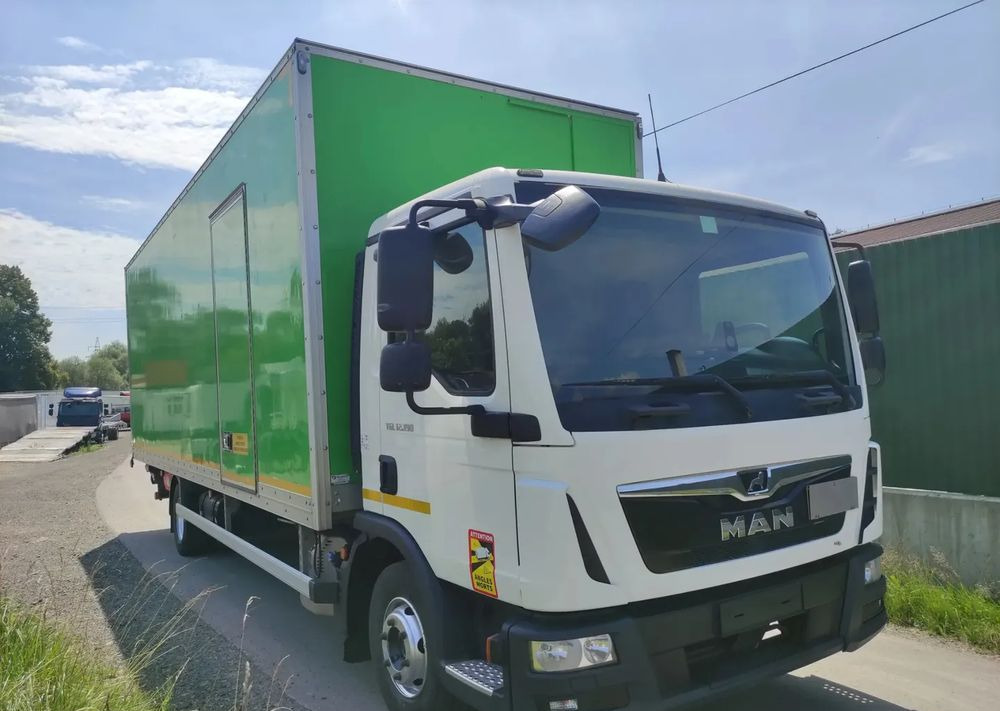 MAN TGL 12.180 podwozie do zabudowy - شاحنة بهيكل معدني للمقصورة: صورة 5 MAN TGL 12.180 podwozie do zabudowy - شاحنة بهيكل معدني للمقصورة: صورة 5