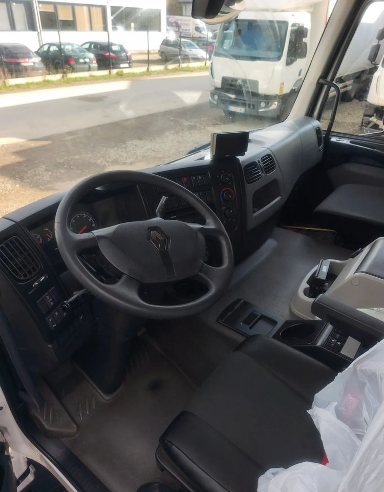 Renault Gama D 18.280 rama do zabudowy poduszka - شاحنة بهيكل معدني للمقصورة: صورة 3 Renault Gama D 18.280 rama do zabudowy poduszka - شاحنة بهيكل معدني للمقصورة: صورة 3