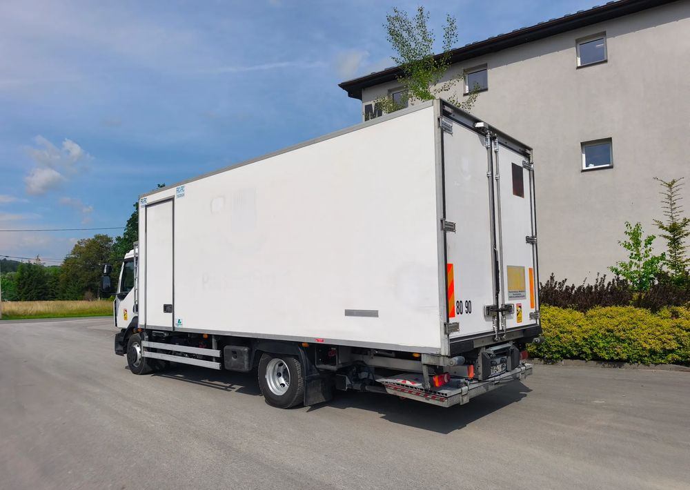 Renault Gama D 210 rama do zabudowy poduszka klima - شاحنة بهيكل معدني للمقصورة: صورة 4 Renault Gama D 210 rama do zabudowy poduszka klima - شاحنة بهيكل معدني للمقصورة: صورة 4