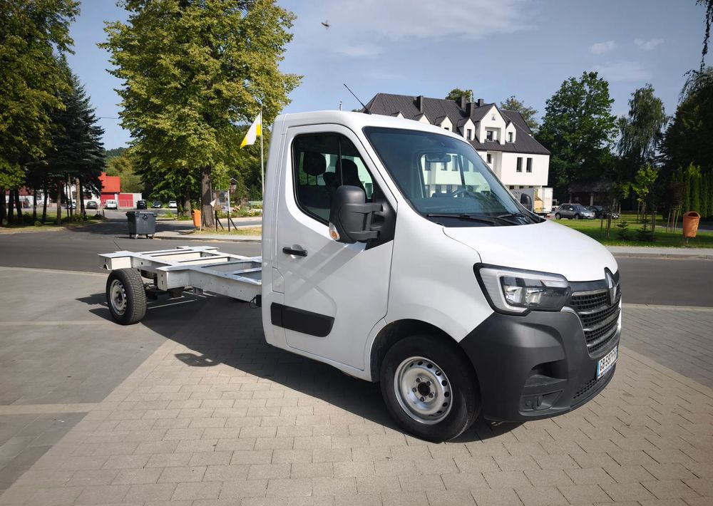 Renault MASTER 2,3 rama do zabudowy po obsłudze gotowy do jazdy - شاحنة بهيكل معدني للمقصورة: صورة 2 Renault MASTER 2,3 rama do zabudowy po obsłudze gotowy do jazdy - شاحنة بهيكل معدني للمقصورة: صورة 2