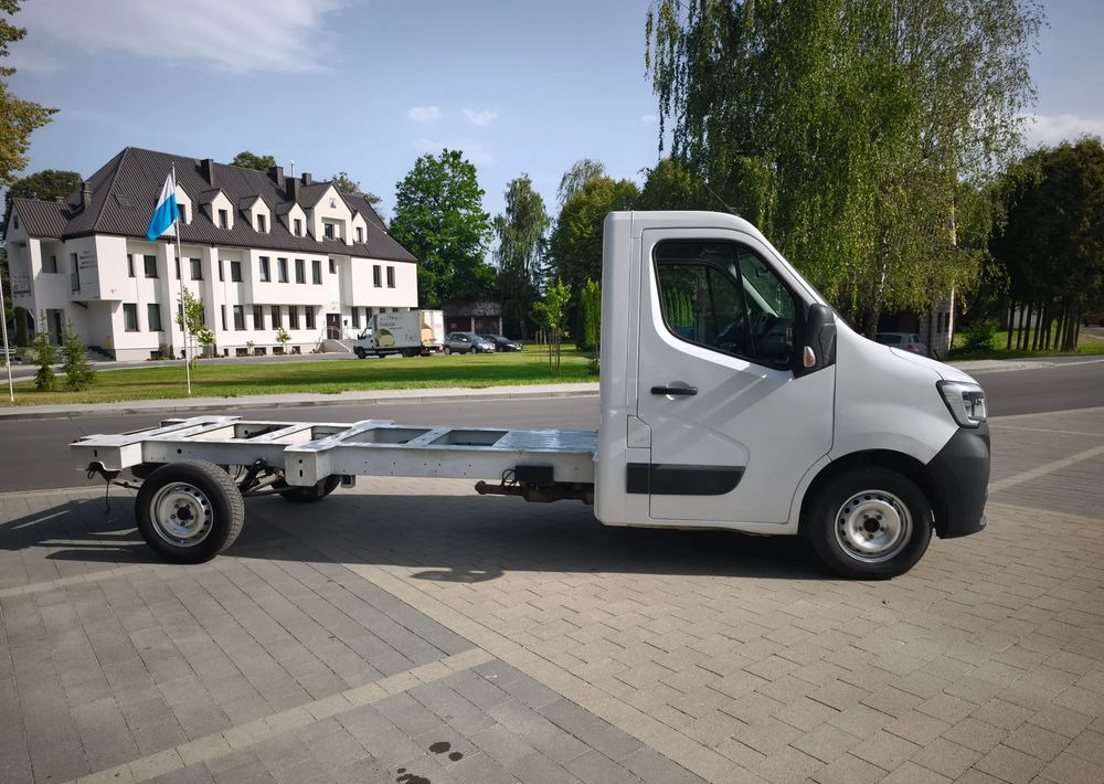Renault MASTER 2,3 rama do zabudowy po obsłudze gotowy do jazdy - شاحنة بهيكل معدني للمقصورة: صورة 3 Renault MASTER 2,3 rama do zabudowy po obsłudze gotowy do jazdy - شاحنة بهيكل معدني للمقصورة: صورة 3