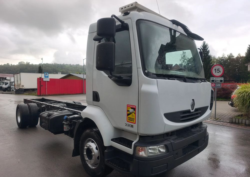 Renault Midlum 220.14 220.16 rama do zabudowy poduszka - شاحنة بهيكل معدني للمقصورة: صورة 2 Renault Midlum 220.14 220.16 rama do zabudowy poduszka - شاحنة بهيكل معدني للمقصورة: صورة 2