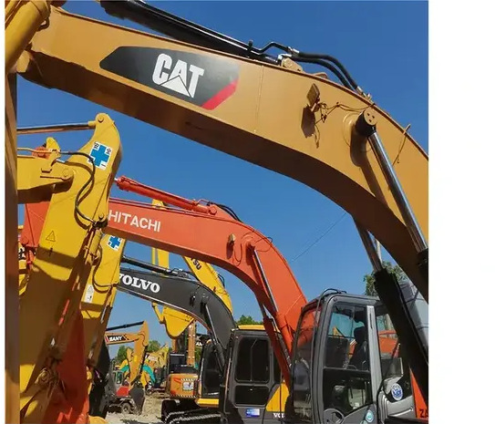 2022 Caterpillar 325 - حفار زاحف: صورة 2 2022 Caterpillar 325 - حفار زاحف: صورة 2