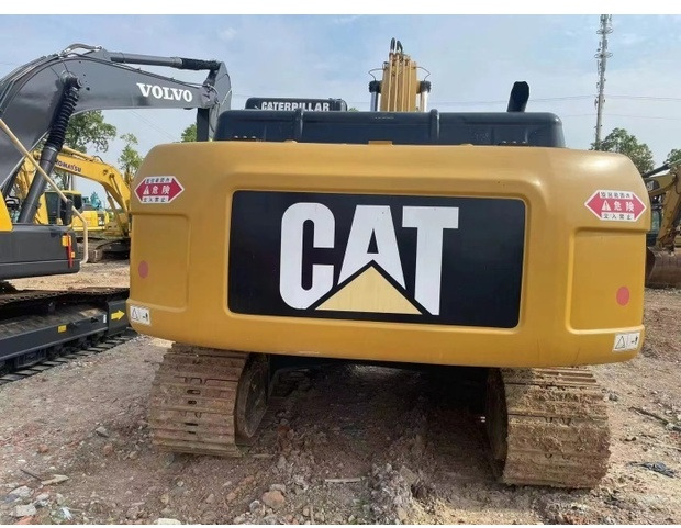 2022 Caterpillar 330D2 - حفار زاحف: صورة 3 2022 Caterpillar 330D2 - حفار زاحف: صورة 3