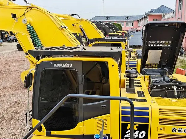 2022 Komatsu PC240 - حفار زاحف: صورة 5 2022 Komatsu PC240 - حفار زاحف: صورة 5