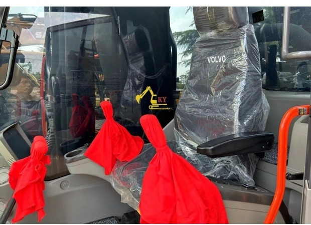 2022 Volvo EC 350 - حفار زاحف: صورة 4 2022 Volvo EC 350 - حفار زاحف: صورة 4