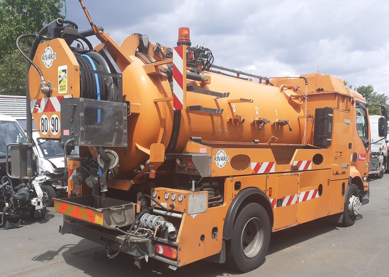 8541-WF-72 - Camion cureuse Renault - فراغ شاحنة: صورة 2 8541-WF-72 - Camion cureuse Renault - فراغ شاحنة: صورة 2