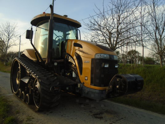 Challenger MT765B - جرار مجنزر: صورة 3 Challenger MT765B - جرار مجنزر: صورة 3