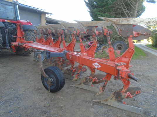 Kuhn MULTIMASTER 150 - محراث: صورة 1 Kuhn MULTIMASTER 150 - محراث: صورة 1