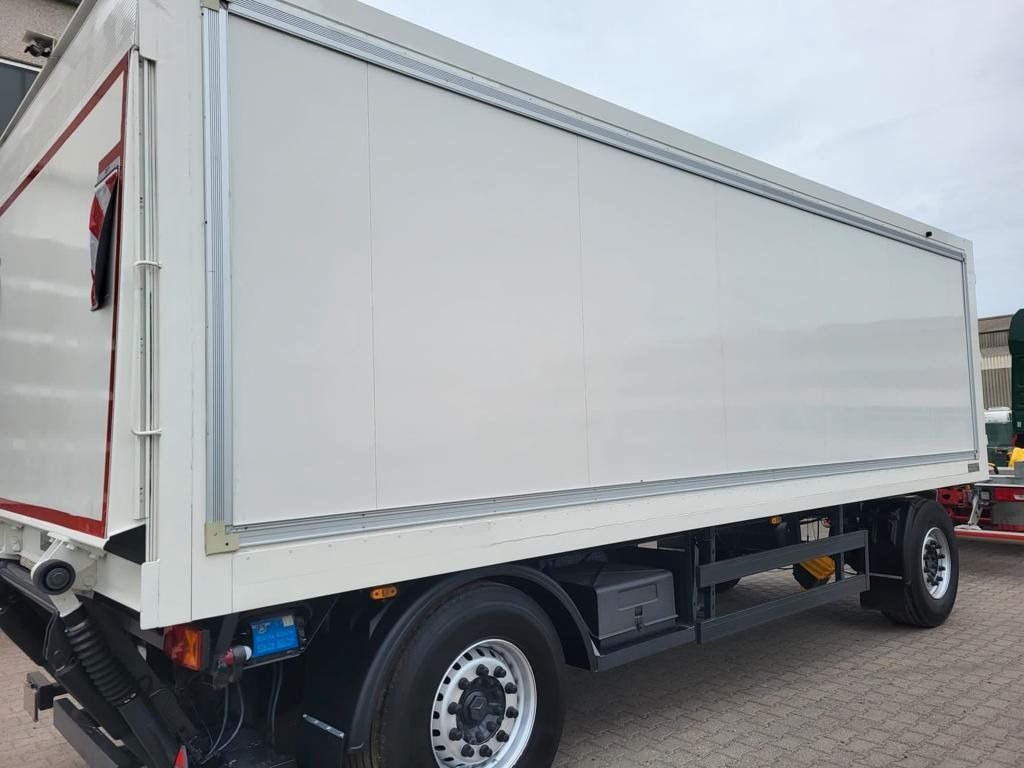 Diversen Drehschemel Vermietung möglich LBW Durchladbar Drehschemel Vermietung möglich LBW Durchladbar - مقطورة بصندوق مغلق: صورة 2 Diversen Drehschemel Vermietung möglich LBW Durchladbar Drehschemel Vermietung möglich LBW Durchladbar - مقطورة بصندوق مغلق: صورة 2