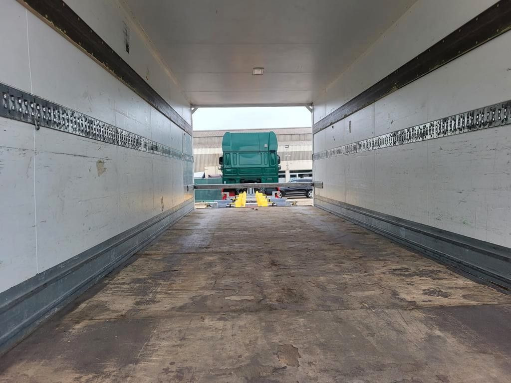 Diversen Drehschemel Vermietung möglich LBW Durchladbar Drehschemel Vermietung möglich LBW Durchladbar - مقطورة بصندوق مغلق: صورة 5 Diversen Drehschemel Vermietung möglich LBW Durchladbar Drehschemel Vermietung möglich LBW Durchladbar - مقطورة بصندوق مغلق: صورة 5