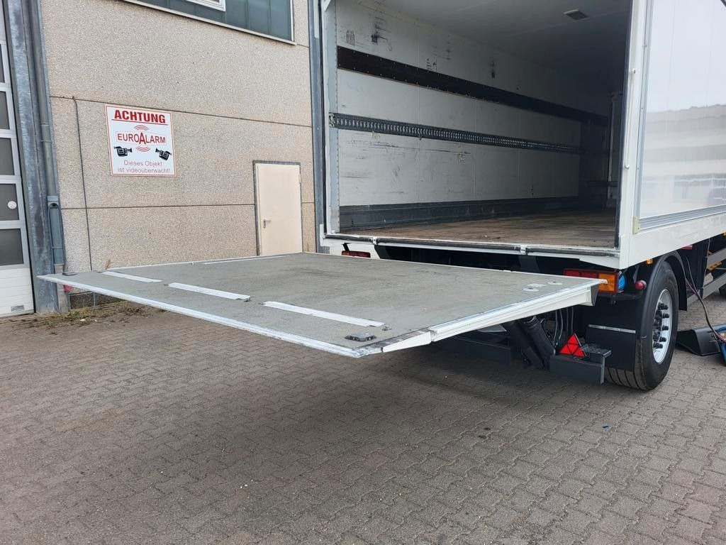 Diversen Drehschemel Vermietung möglich LBW Durchladbar Drehschemel Vermietung möglich LBW Durchladbar - مقطورة بصندوق مغلق: صورة 4 Diversen Drehschemel Vermietung möglich LBW Durchladbar Drehschemel Vermietung möglich LBW Durchladbar - مقطورة بصندوق مغلق: صورة 4