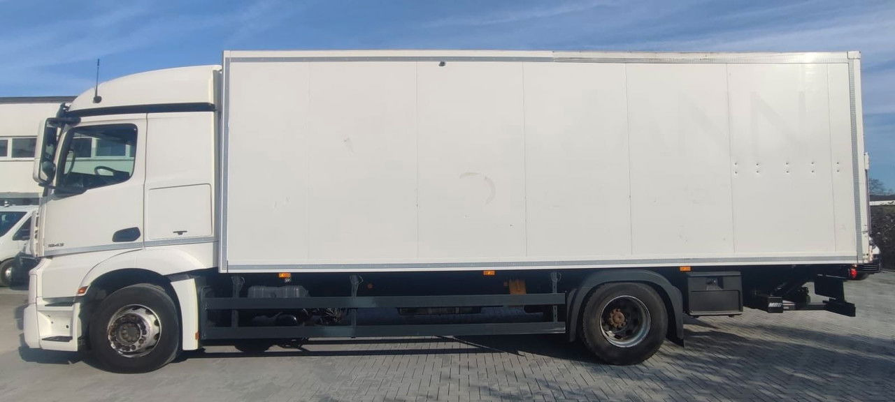 Mercedes-Benz Actros 1843 1843-Vermietung - LBW Voll-Luft-gefedert - شاحنة صندوقية: صورة 4 Mercedes-Benz Actros 1843 1843-Vermietung - LBW Voll-Luft-gefedert - شاحنة صندوقية: صورة 4
