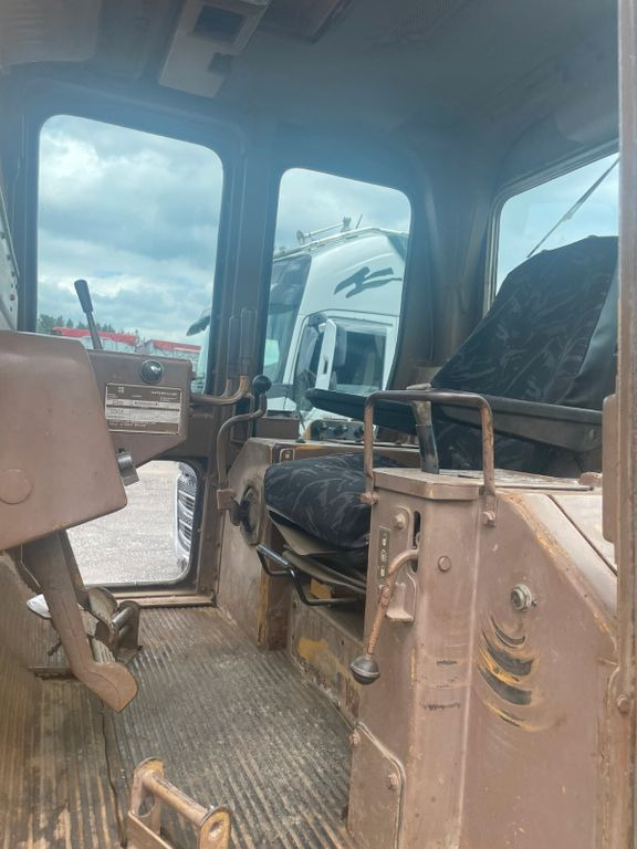 CAT CAT D6D - بلدوزر: صورة 5 CAT CAT D6D - بلدوزر: صورة 5