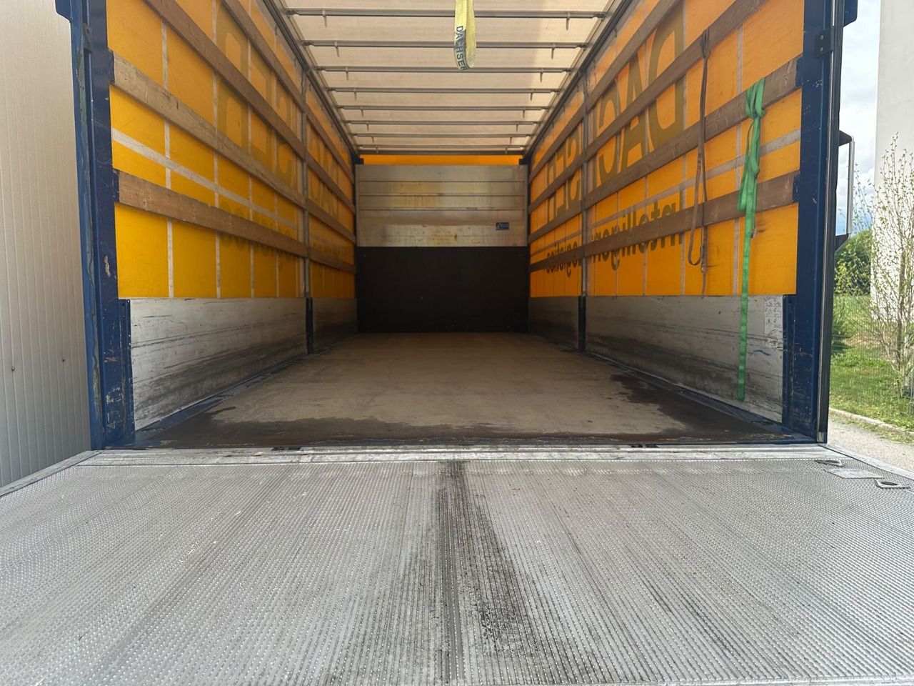 DAF LF 260 - شاحنة ذات ستائر جانبية: صورة 5 DAF LF 260 - شاحنة ذات ستائر جانبية: صورة 5