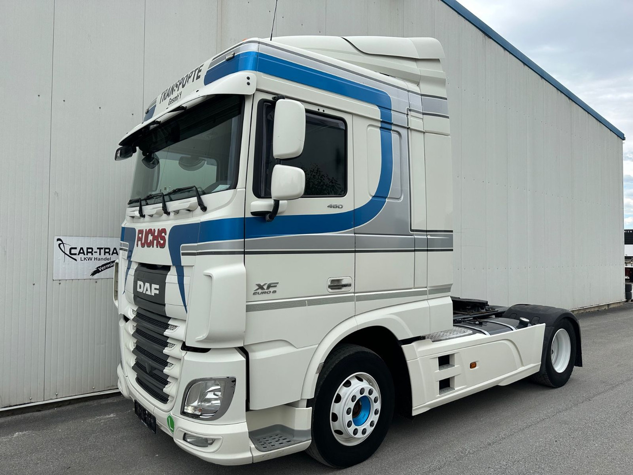 رأس تريلا DAF XF 460 SpaceCab Retarder: صورة 1