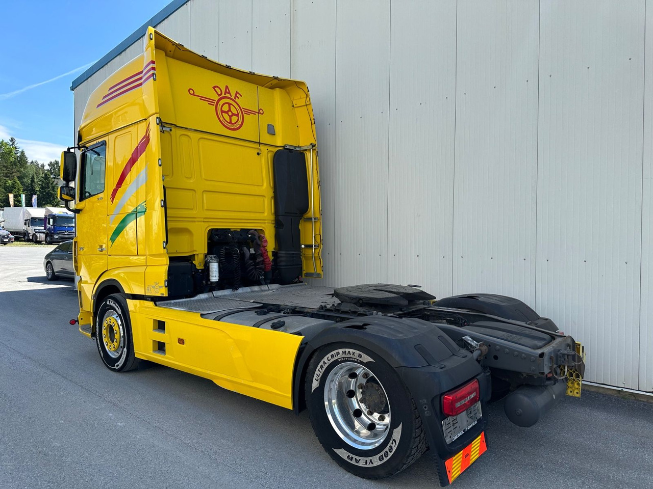 DAF XF 530 SSC Standklima Leder ALU Vollluft - رأس تريلا: صورة 4 DAF XF 530 SSC Standklima Leder ALU Vollluft - رأس تريلا: صورة 4