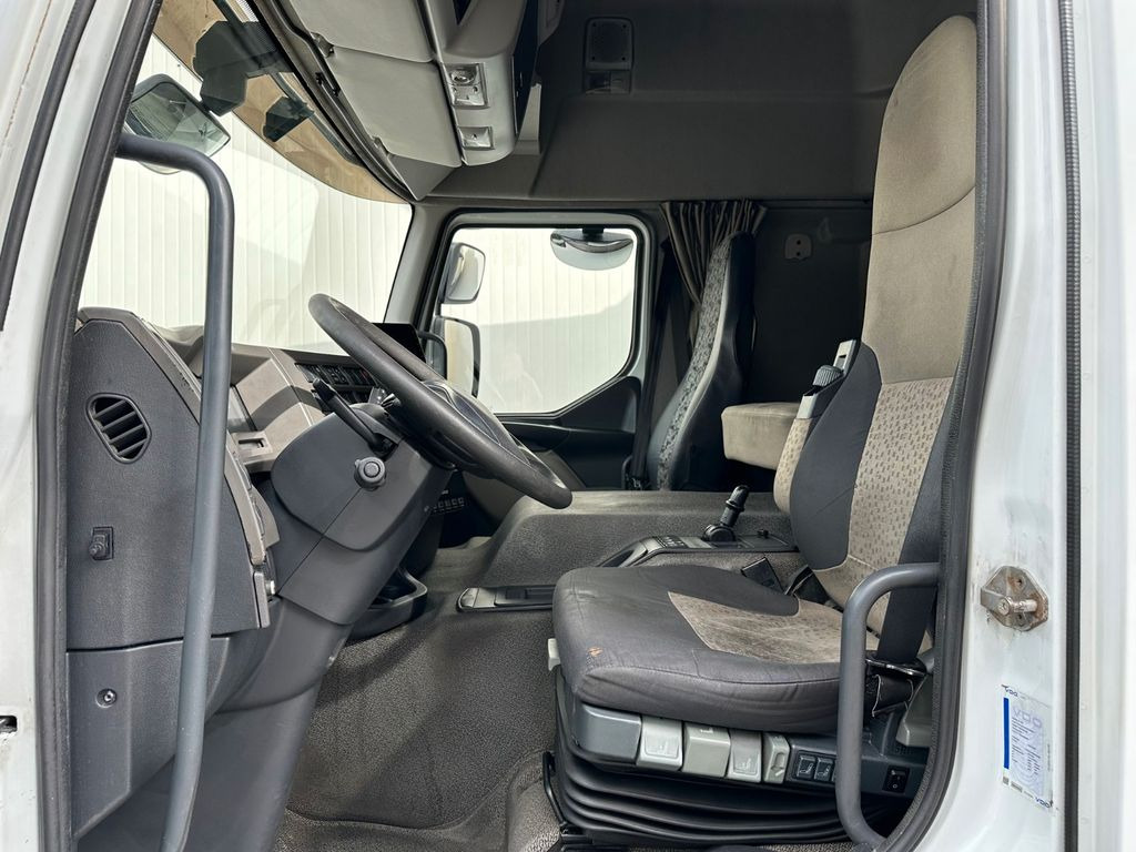 Renault Premium 380.18 EEV Supra/LBW Renault Premium 380.18 EEV Supra/LBW - شاحنة ذات مبرد: صورة 5 Renault Premium 380.18 EEV Supra/LBW Renault Premium 380.18 EEV Supra/LBW - شاحنة ذات مبرد: صورة 5