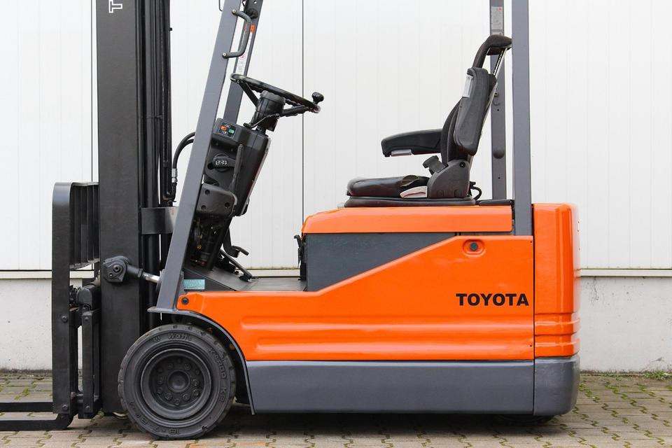 TOYOTA 5FBE15 - 1400kg - 4,5m UVV NEU - رافعة شوكية كهربائية: صورة 5 TOYOTA 5FBE15 - 1400kg - 4,5m UVV NEU - رافعة شوكية كهربائية: صورة 5