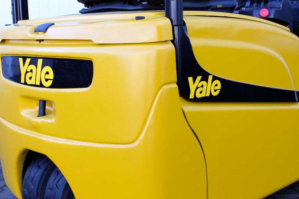 YALE ERP18VT Triplex 5,2m 1800kg - رافعة شوكية كهربائية: صورة 5 YALE ERP18VT Triplex 5,2m 1800kg - رافعة شوكية كهربائية: صورة 5
