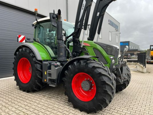 Fendt 720 S4 PROFI PLUS - جرار: صورة 2 Fendt 720 S4 PROFI PLUS - جرار: صورة 2