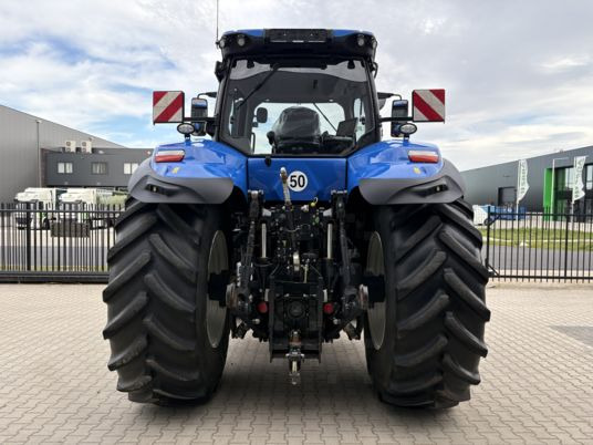NEW HOLLAND T8.350 PLMi Genesis - جرار: صورة 4 NEW HOLLAND T8.350 PLMi Genesis - جرار: صورة 4