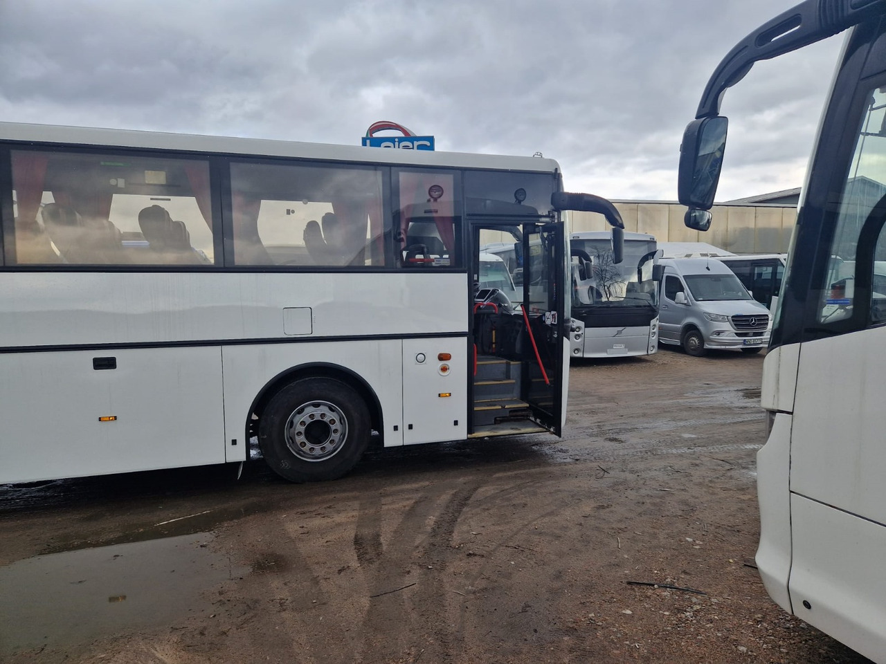 VOLVO B12B VEST HORISONT - حافلة نقل لمسافات طويلة: صورة 5 VOLVO B12B VEST HORISONT - حافلة نقل لمسافات طويلة: صورة 5