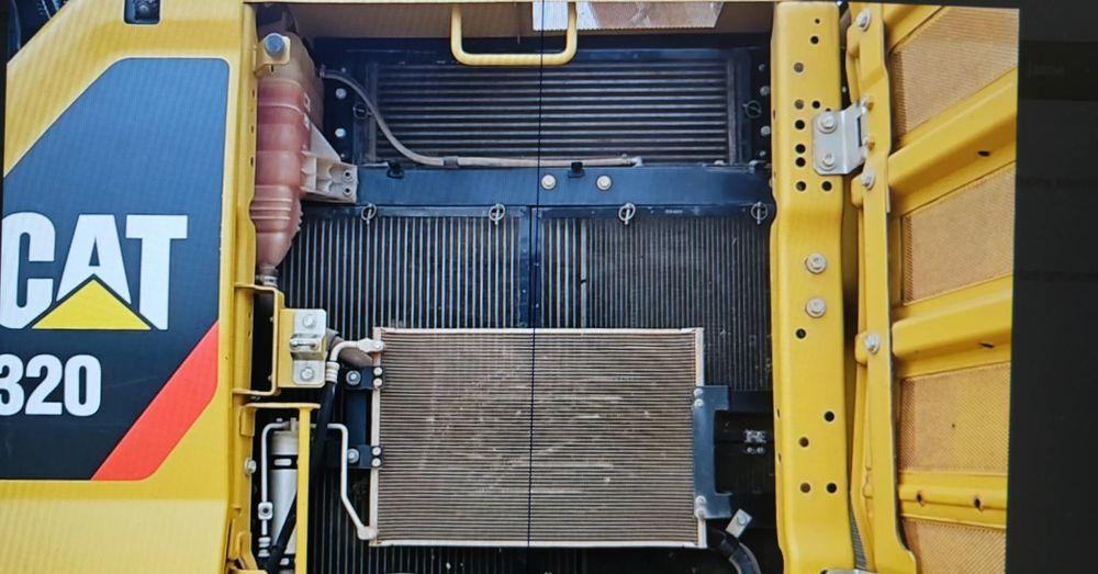 Caterpillar cat 320 - حفار زاحف: صورة 3 Caterpillar cat 320 - حفار زاحف: صورة 3