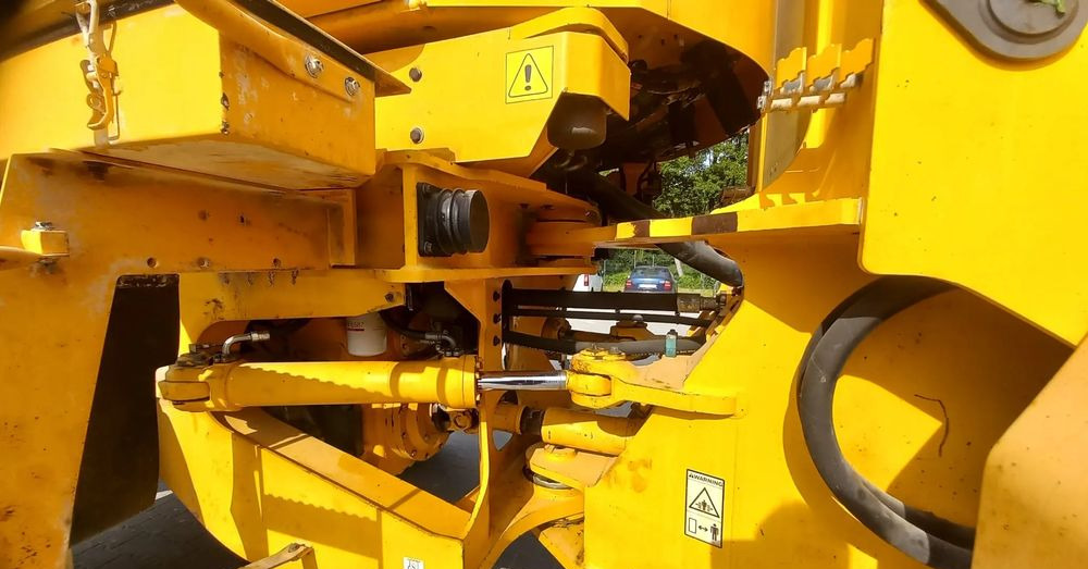 Volvo L150E - اللودر بعجل: صورة 5 Volvo L150E - اللودر بعجل: صورة 5