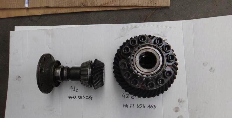 JOHN DEERE DYFER zf 4472353081 4472353163 atak tal - ترس تفاضلي - آلات زراعية: صورة 1 JOHN DEERE DYFER zf 4472353081 4472353163 atak tal - ترس تفاضلي - آلات زراعية: صورة 1