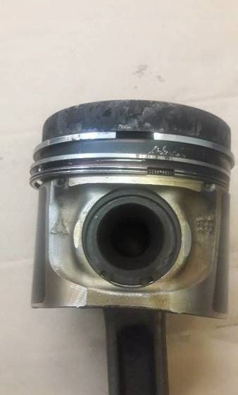 Silnik D6E LAE3 Volvo tłok z korbowodem - محرك - شاحنة: صورة 2 Silnik D6E LAE3 Volvo tłok z korbowodem - محرك - شاحنة: صورة 2
