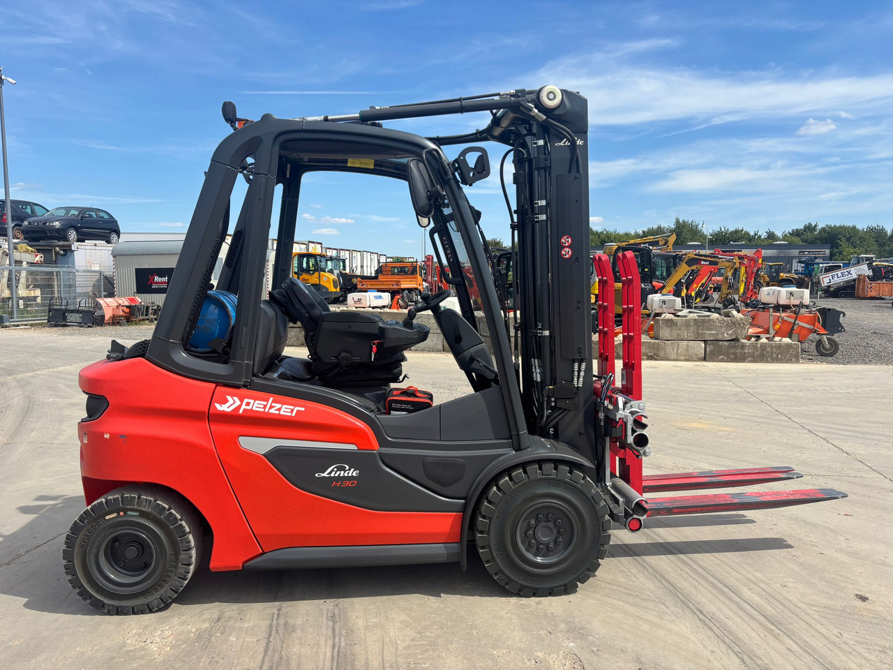 LINDE H30T-01 - رافعة شوكية تعمل بالغاز: صورة 2 LINDE H30T-01 - رافعة شوكية تعمل بالغاز: صورة 2