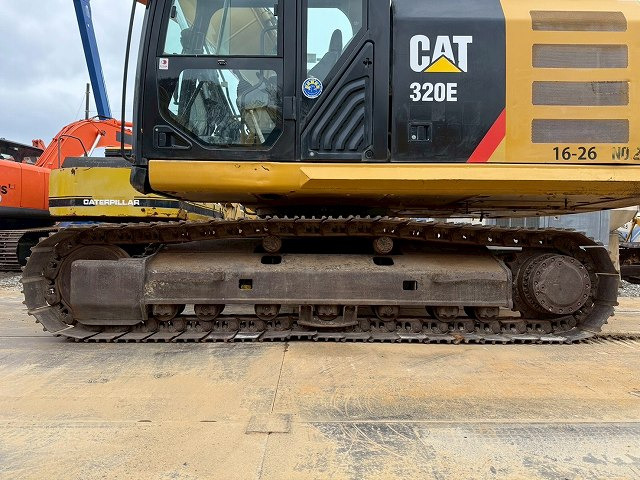 حفار زاحف CAT 320E-2: صورة 14