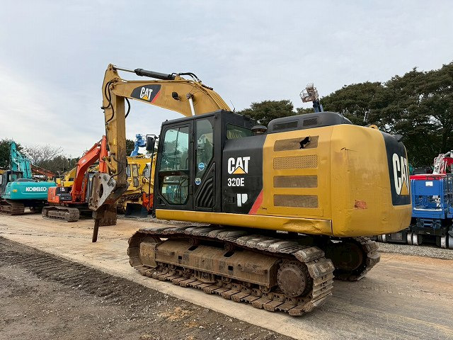 CAT 320E-2 - حفار زاحف: صورة 3 CAT 320E-2 - حفار زاحف: صورة 3