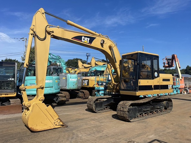 CAT E110B - حفار زاحف: صورة 1 CAT E110B - حفار زاحف: صورة 1