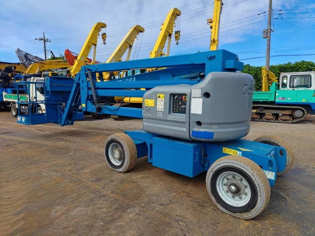 GENIE Z-45/25JRT - مرفاع مفصلي: صورة 3 GENIE Z-45/25JRT - مرفاع مفصلي: صورة 3