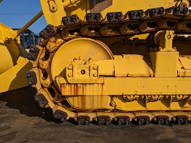 اللودر المجنزر KOMATSU D75S-5: صورة 15