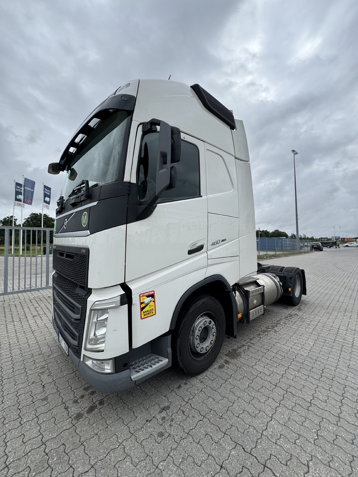 VOLVO DIESEL/LNG - رأس تريلا: صورة 4 VOLVO DIESEL/LNG - رأس تريلا: صورة 4