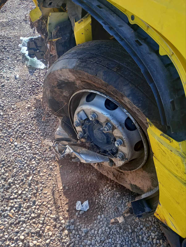 SCANIA R460 SUPER, Location: Villareal, Spain - رأس تريلا: صورة 5 SCANIA R460 SUPER, Location: Villareal, Spain - رأس تريلا: صورة 5