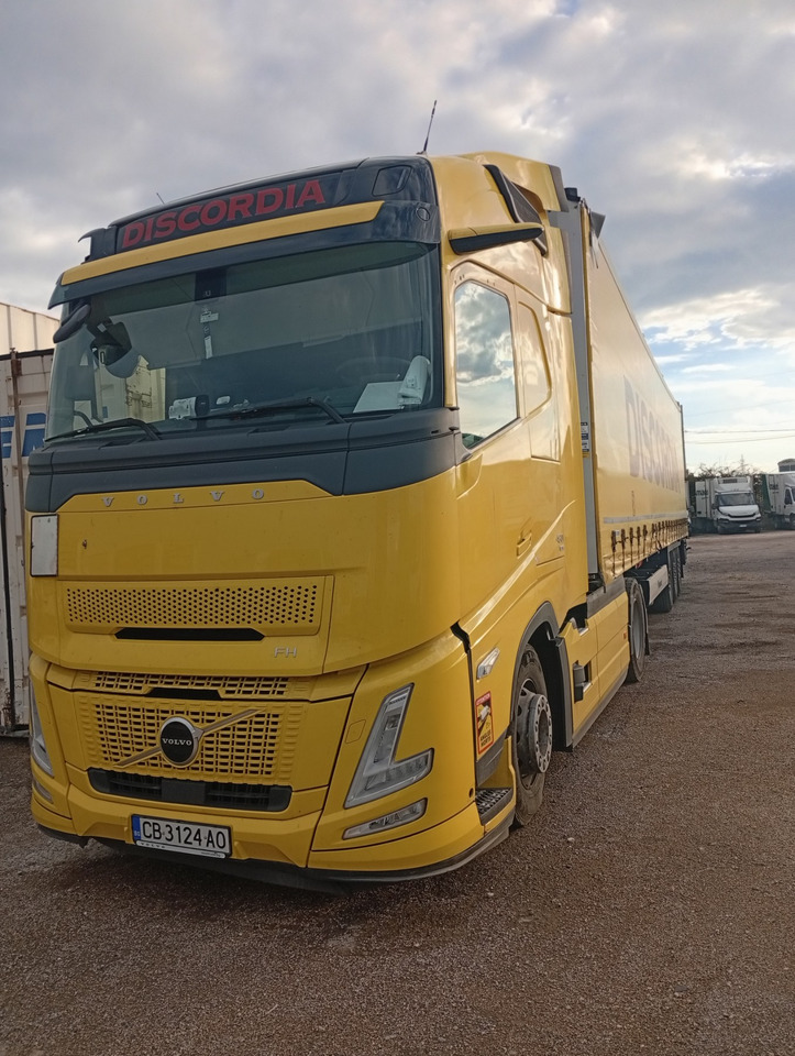 VOLVO FH 460 Aero, Damaged, Located in Bari,Italy - رأس تريلا: صورة 2 VOLVO FH 460 Aero, Damaged, Located in Bari,Italy - رأس تريلا: صورة 2