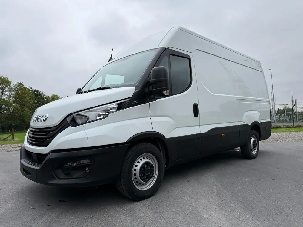 Iveco Daily 35-140 *L2H2*DISPO DE STOCK*Airco*Cruise control - فان: صورة 1 Iveco Daily 35-140 *L2H2*DISPO DE STOCK*Airco*Cruise control - فان: صورة 1